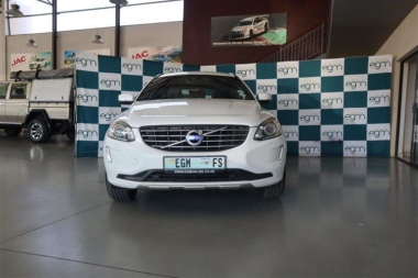 16908VolvoXC60002-th.jpg
