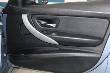 17046BMWSteptronic015-th.jpg