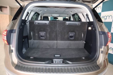 17160FordEverest013-th.jpg