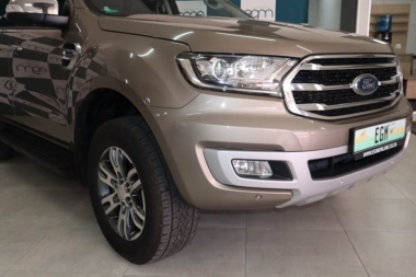 17160FordEverest014-th.jpg
