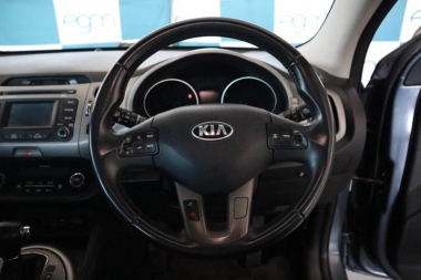 17172KiaSportageV002-th.jpg