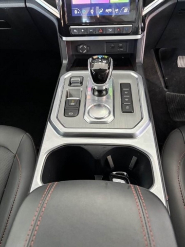 17226JAC013-th.jpg