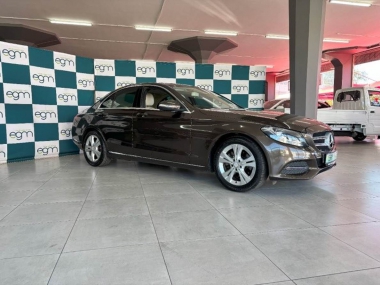 17253MercedezBenz001-1-th.jpg