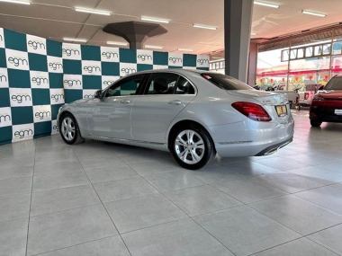 17255MercedesBenzC180015-th.jpg