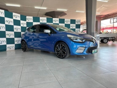 2016 Renault Clio 900T GT-Line 1.0 Turbo 5 Door - ABS,AIRCON,ELECTRIC WINDOWS,NAVIGATION,AIRBAGS,ALARM,CRUISE CONTROL,FULL-SERVICERECORD,RADIO,BLUETOOTH,USB,AUX,SPARE KEYS. Finance available, trade-ins welcome, T&C'S apply!!!