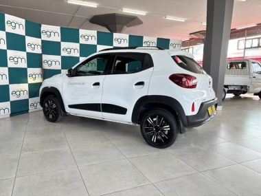 17264RenaultKwid016-th.jpg