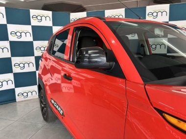 17289MahindraKUV004-th.jpg