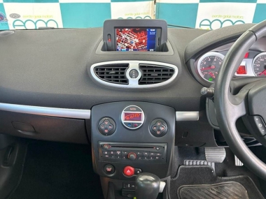 17293RenaultClioIII012-th.jpg