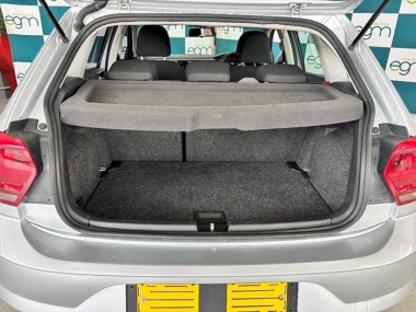 17294VolkswagenPolo016-th.jpg