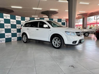 2015 Dodge Journey 3.6 V6 R/T Auto - ABS,AIRCON,CLIMATE CONTROL,ELECTRIC WINDOWS,LEATHER SEATS,PARK DISTANCE CONTROL,AIRBAGS,ALARM,CRUISE CONTROL,PARTIAL-SERVICE RECORD,RADIO,BLUETOOTH,USB,
AUX,CD,HEATED SEATS. Finance available, trade-ins welcome, T&C'S apply!!!