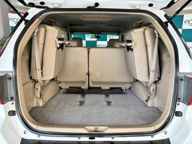 17321ToyotaFortuner022-th.jpg