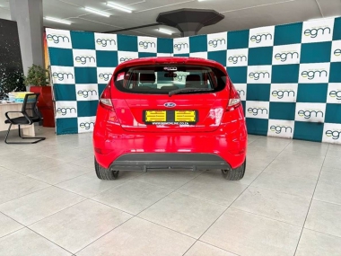 17332FordFiestaSport018-th.jpg