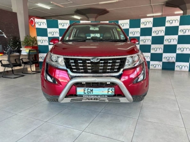 17375MahindraXUV002-th.jpg
