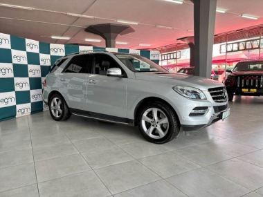 17414MercedesBenzBlueEfficiency001-1-th.jpg