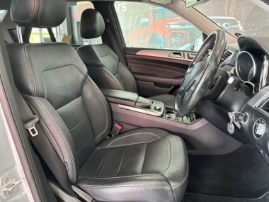 17414MercedesBenzBlueEfficiency006-th.jpg