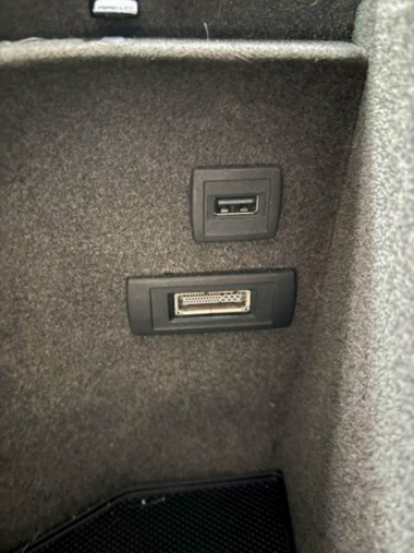 17414MercedesBenzBlueEfficiency013-th.jpg