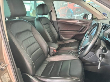 17433VWPoloComfortline005-th.jpg