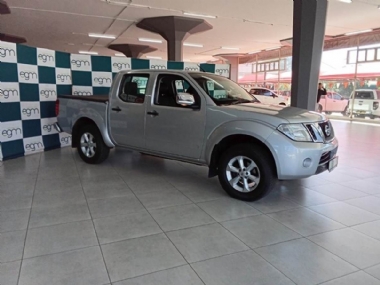 2013 Nissan Navara 2.5 dCi Double Cab LE 4X4 Auto - ABS,AIRCON,CLIMATE CONTROL,ELECTRIC WINDOWS,LEATHER SEATS,TOWBAR,AIRBAGS,ALARM,
CRUISE CONTROL,PARTIAL-SERVICE RECORD,RADIO,BLUETOOTH,CD,SPARE KEYS. Finance available, Trade-ins welcome, Delivery country wide, T&C'S apply!!!
