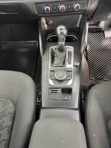 CONSAudiA3Sportback011-th.jpg