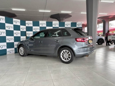 CONSAudiA3Sportback012-th.jpg