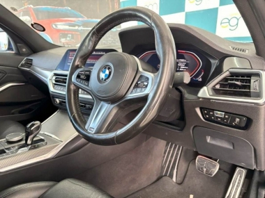 CONSBMWM-SPort009-th.jpg