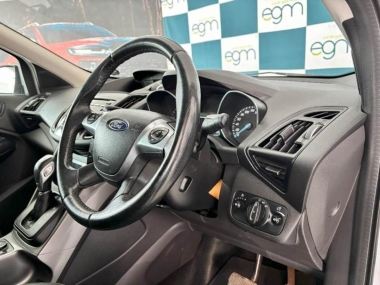CONSFordKuga009-th.jpg