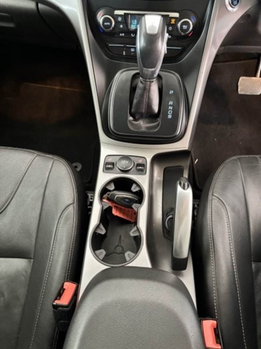 CONSFordKuga013-th.jpg