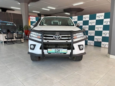 CONSToyotaHilux2.8002-th.jpg